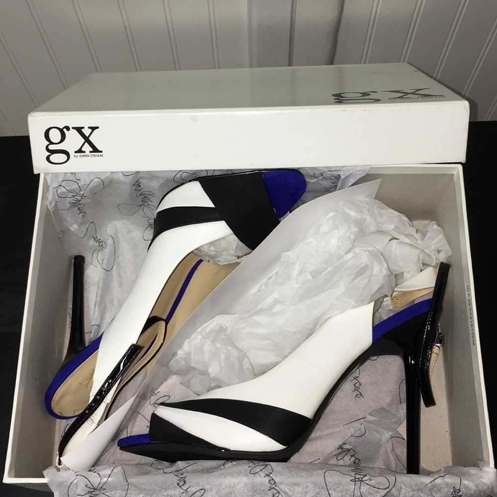 NWT Gwen Stefani White/Black Shika Heels Shoes